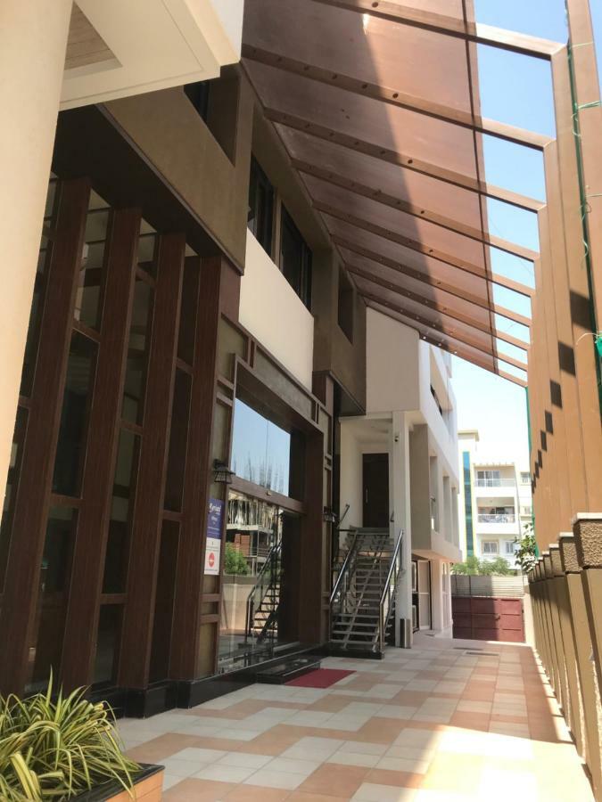 Kyriad Hotel Solapur By Othpl Ngoại thất bức ảnh
