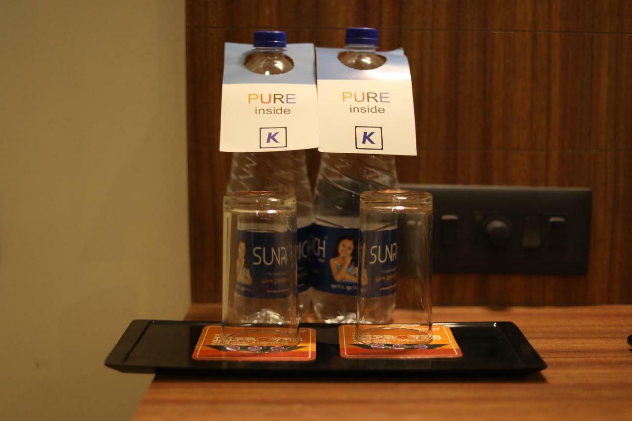 Kyriad Hotel Solapur By Othpl Ngoại thất bức ảnh